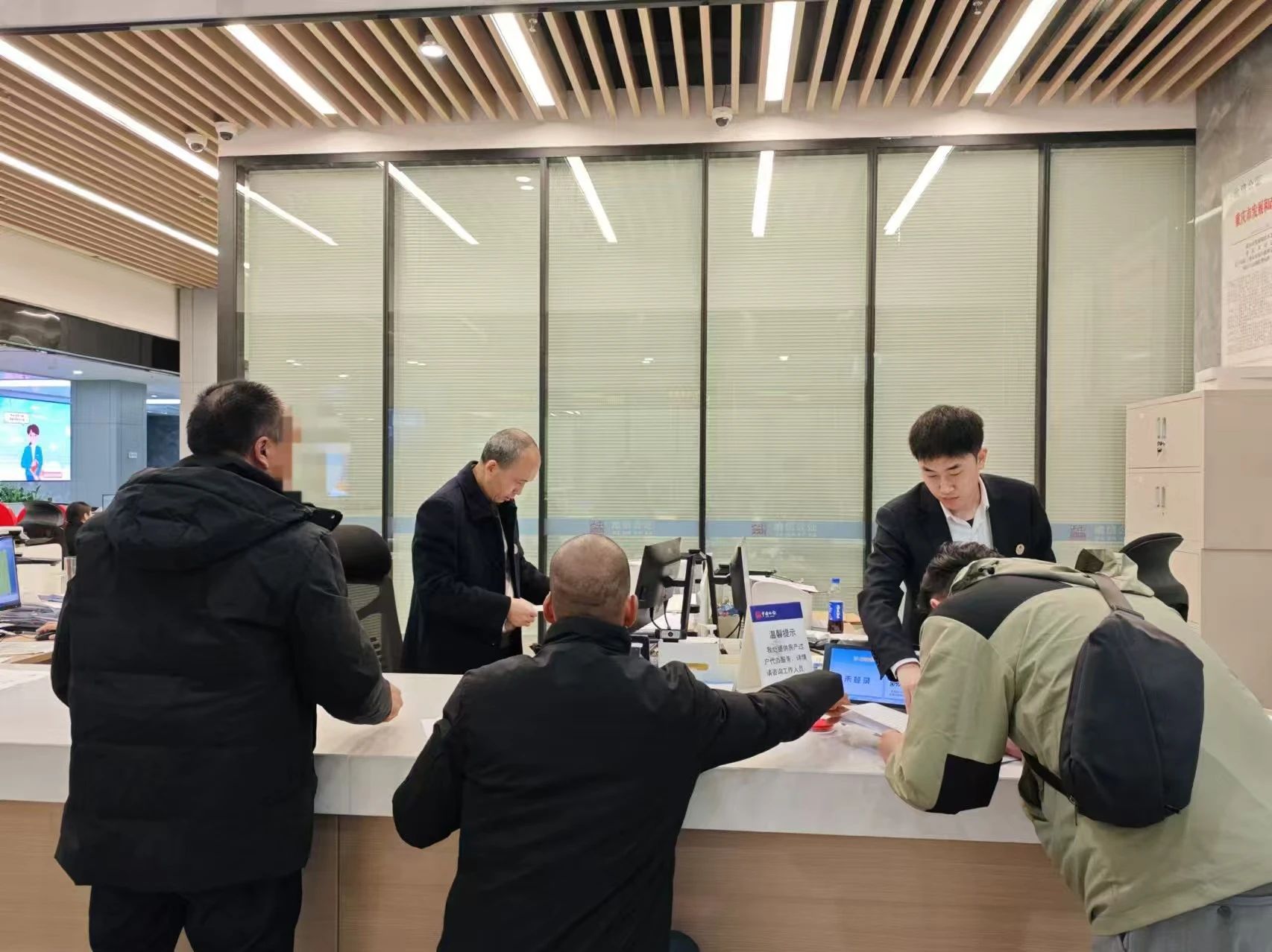 “诉前调解+赋强公证”，纠纷诉源治理新模式