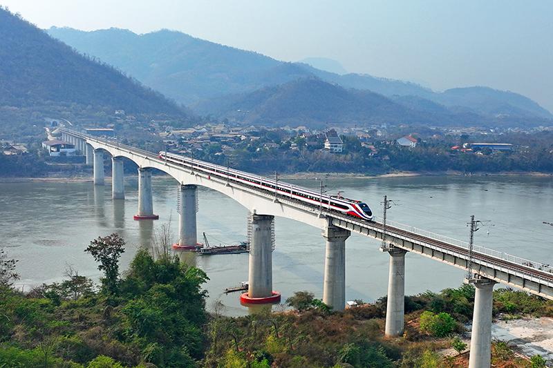 奋力谱写服务高质量共建“一带一路”新篇章