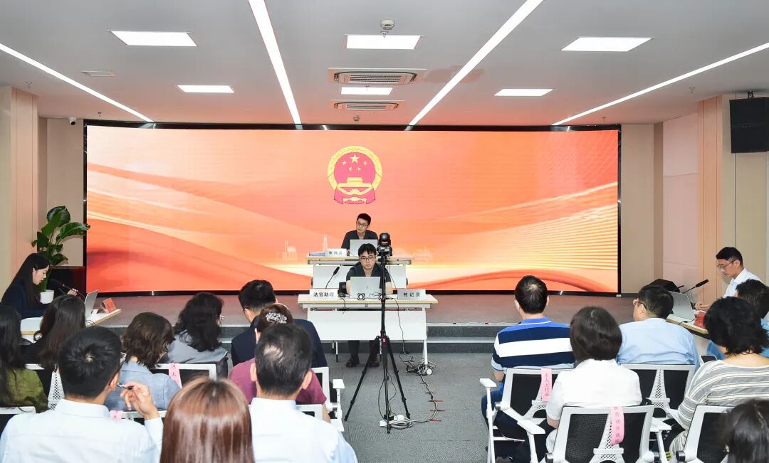 巡回法庭审判进街道，黄浦法院护航涉外用工规范发展1