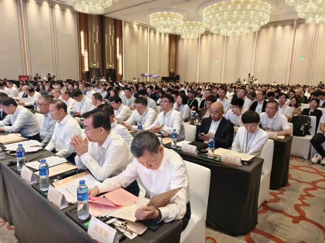 千余大咖聚首兰州,谋划搭建“一带一路”黄金贸易与金融合作新通道2 千余大咖聚首兰州,谋划搭建“一带一路”黄金贸易与金融合作新通道2